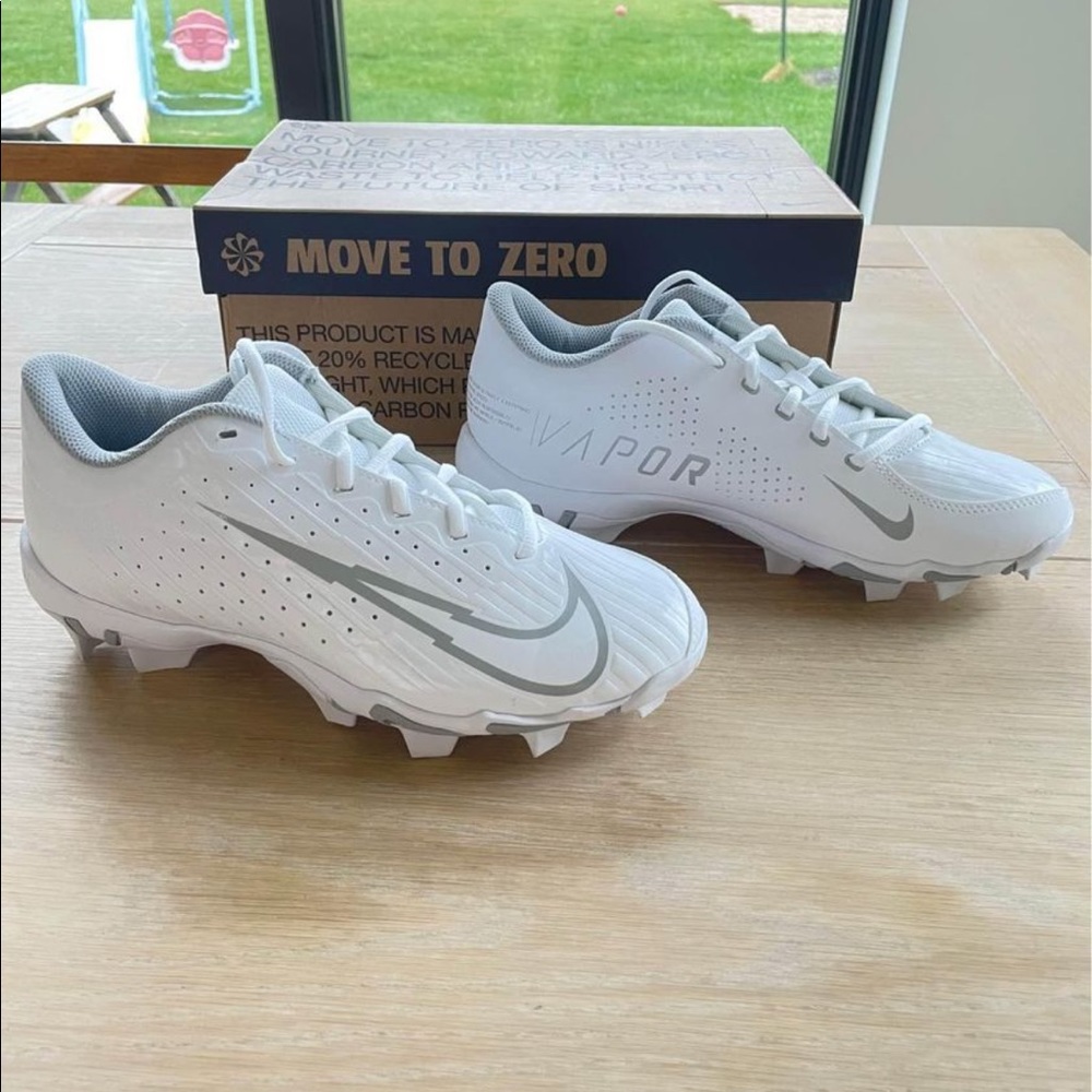 Nike mens baseball cleats